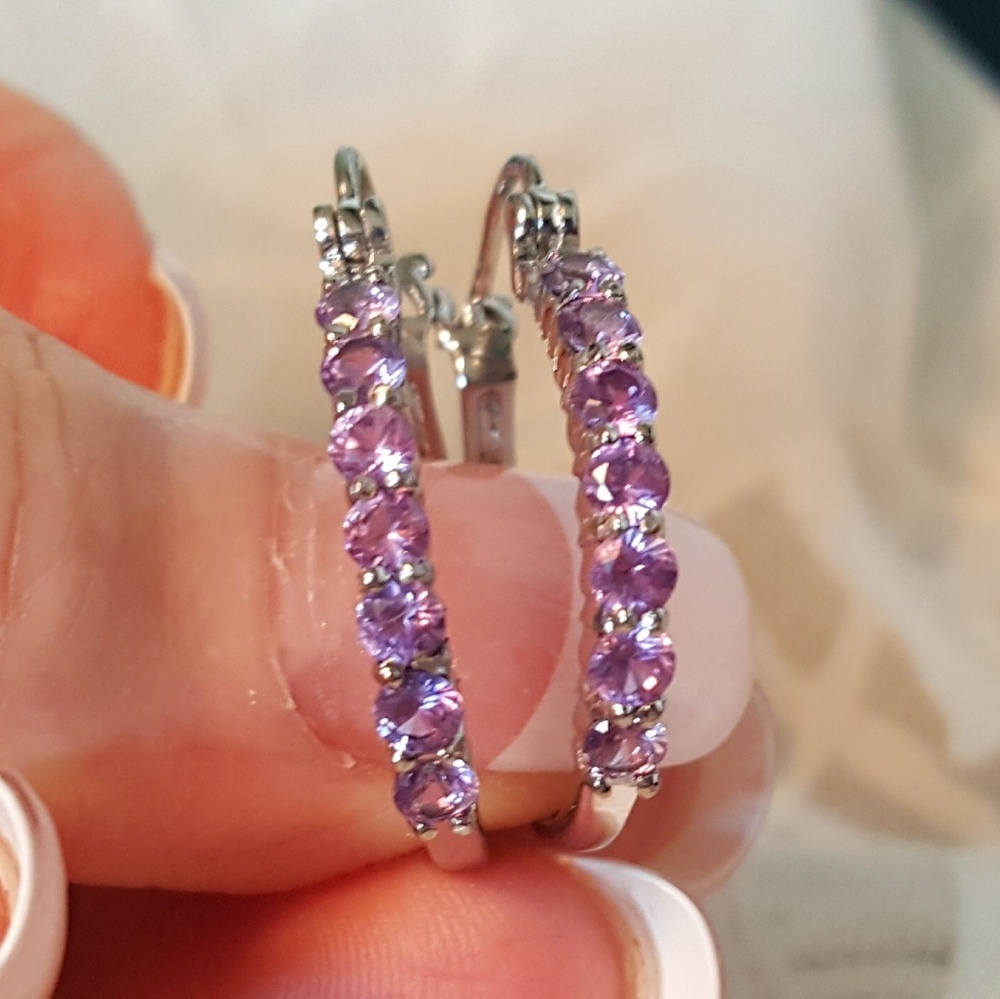 Lilac Sapphire Earrings